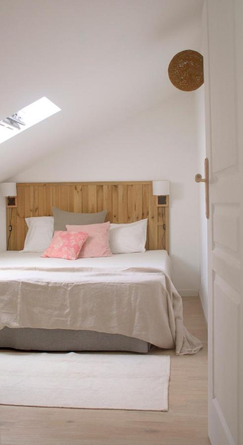 Maison Calme - Frontiere Montagne Et Plage ยูร์รูญ ภายนอก รูปภาพ